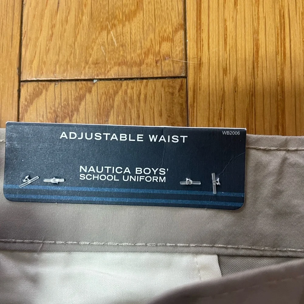 Nautica boys Tan Flat‎ Front Shorts NWT size 10